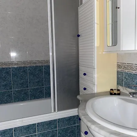 Comfortable Guest With Balcony Alloggio in famiglia *