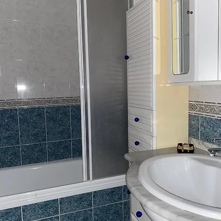 Comfortable Guest With Balcony Alloggio in famiglia *